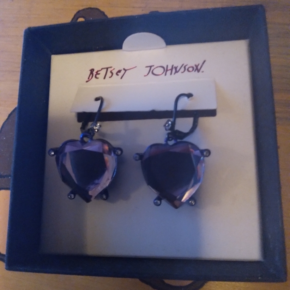 Betsey Johnson Stone Heart Earrings - Picture 2 of 6